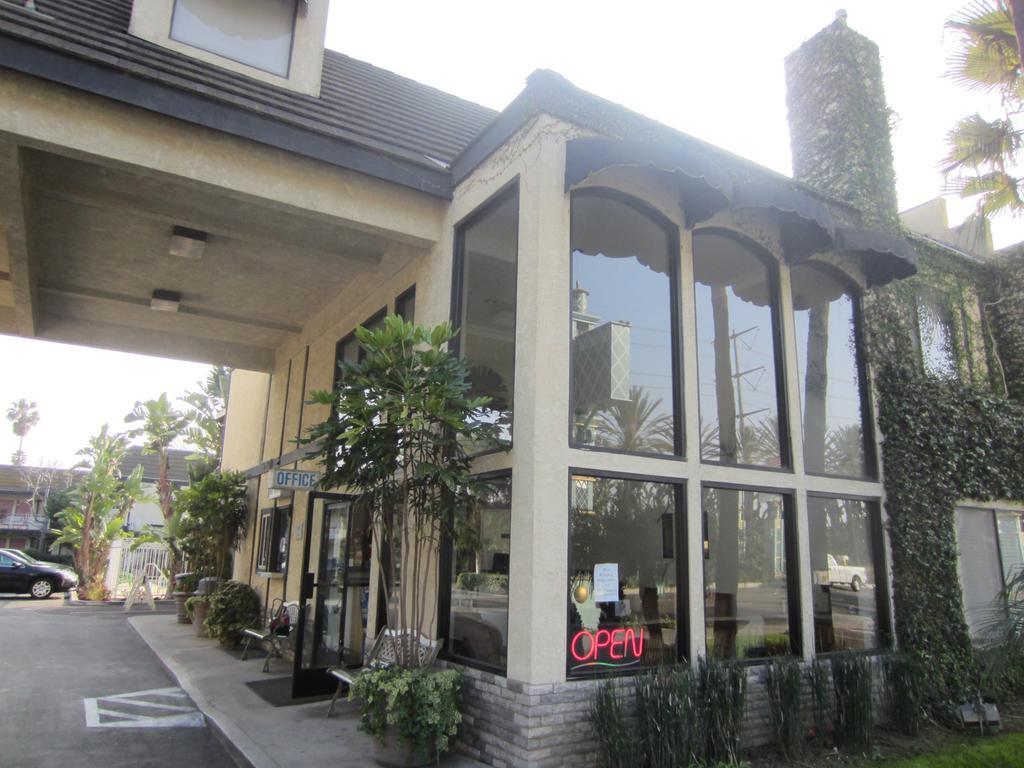 Hotel Alamo And - Convention Center 2*